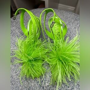 Gianni Bini Neela Feather Green Square Toe Dress Sandals Size 6